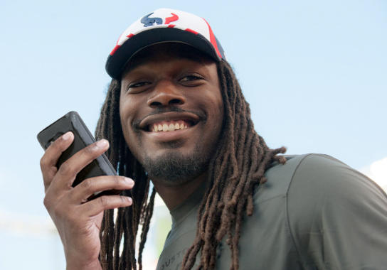 Lunch? Hell yeah! I'll just tell the Texans I have the sniffles.